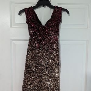B.Smart sequin dress